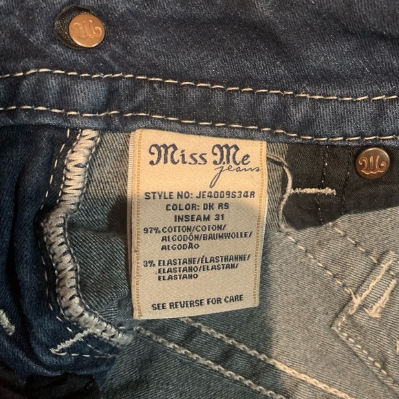 Miss Me Skinny Jeans - Picture 3 of 6